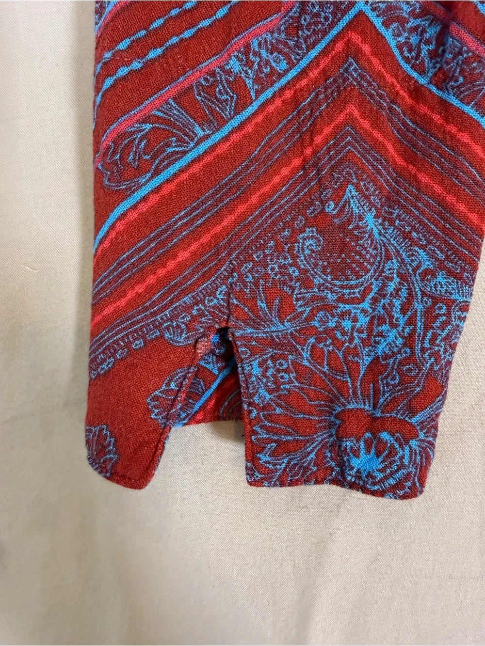 Free People Walking on a Dream Boho Long Sleeve Keyhole Tunic, size Small.